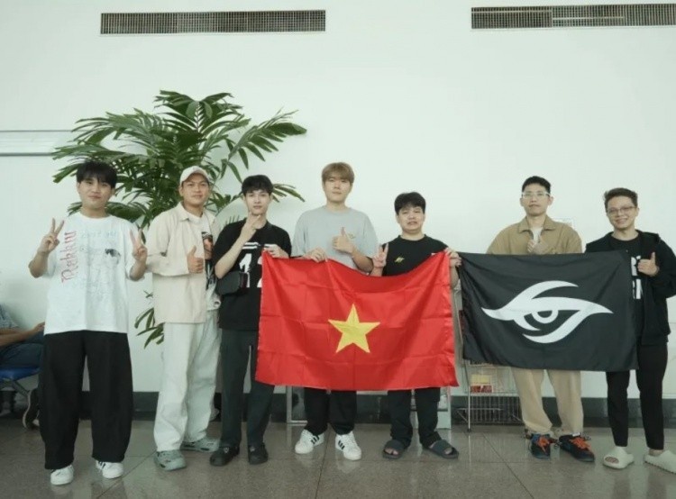 实力差距过于悬殊！TSW不敌HLE 掉落至败者组当中